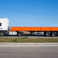 Полуприцеп бортовой 853330